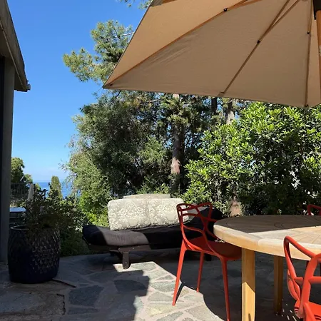 Villa De Caractere Avec Vue Mer, Marine De Davia *